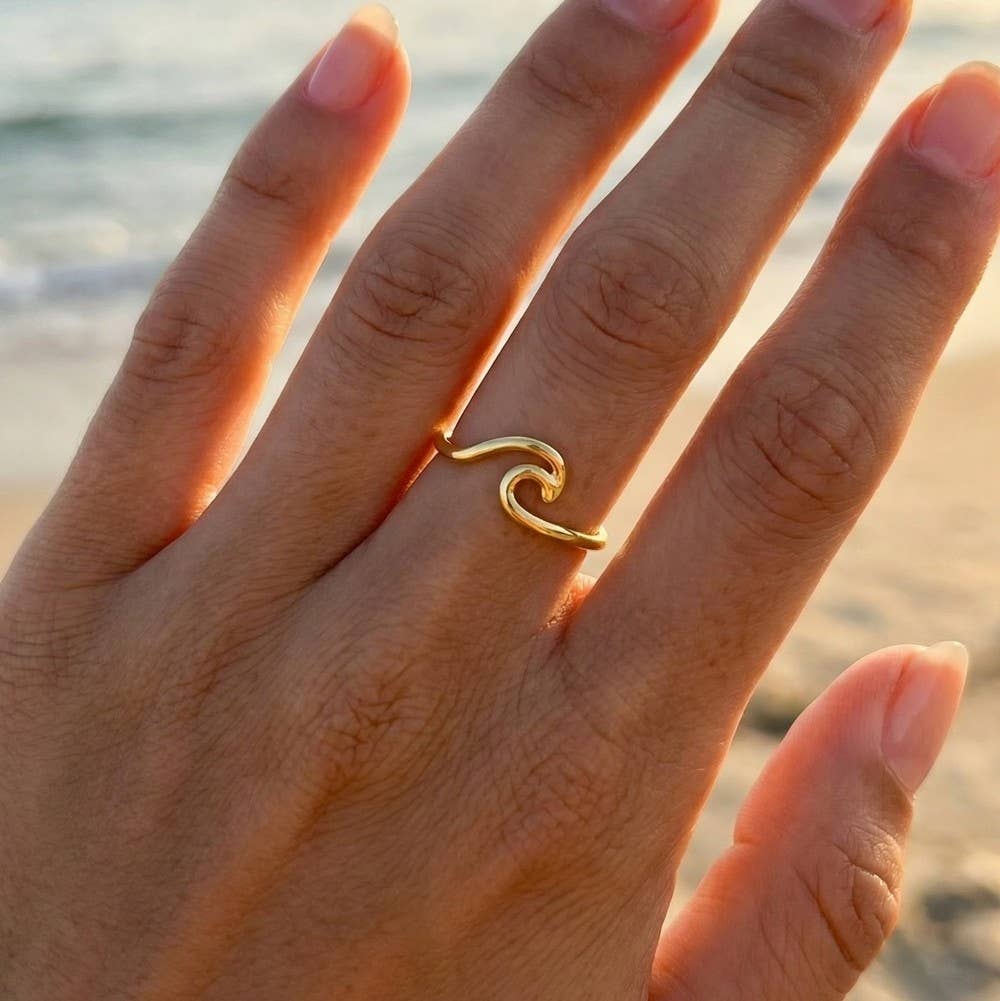 Gold Dipped Wave Adjustable Ring