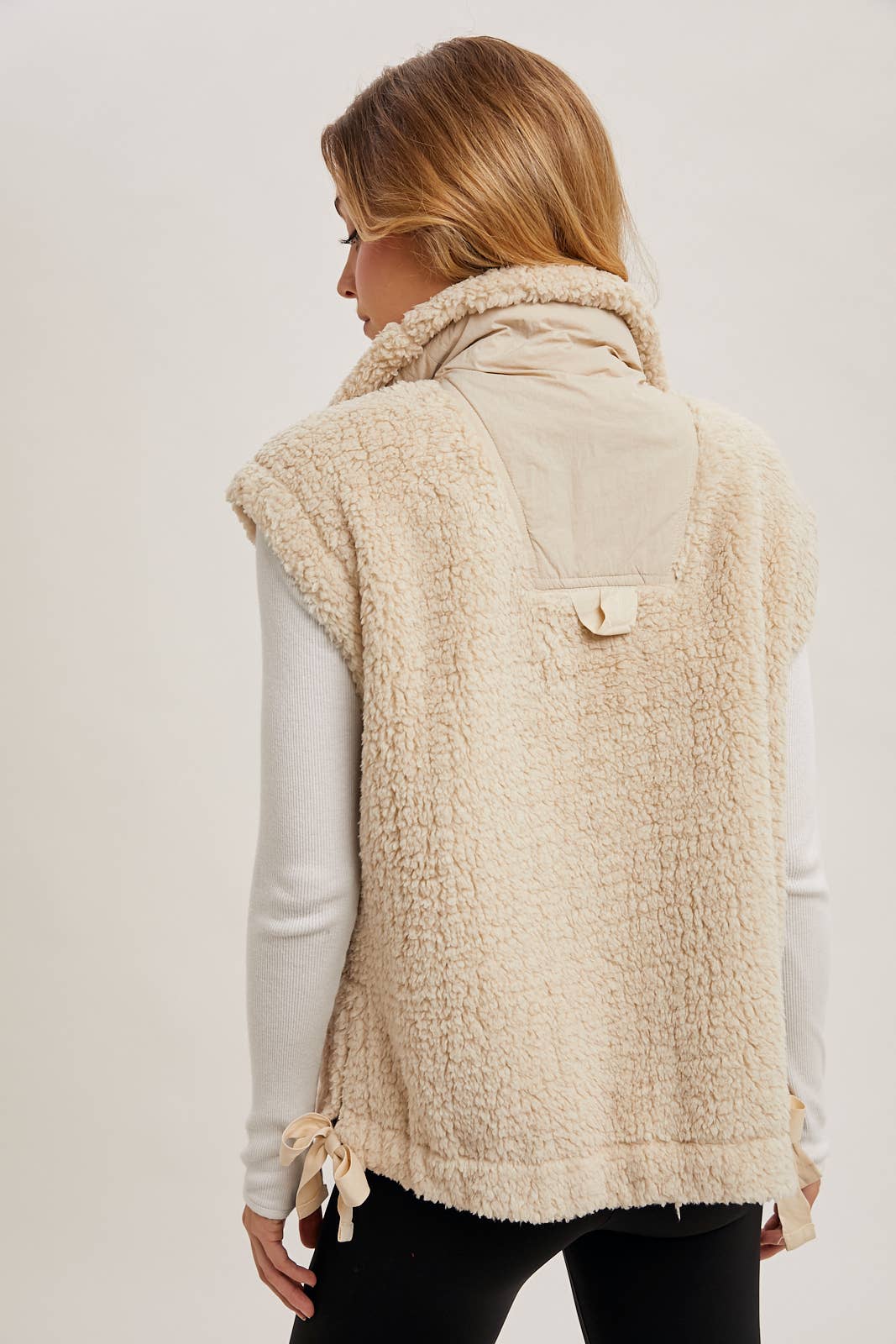 BUTTON DOWN FLEECE SHERPA VEST