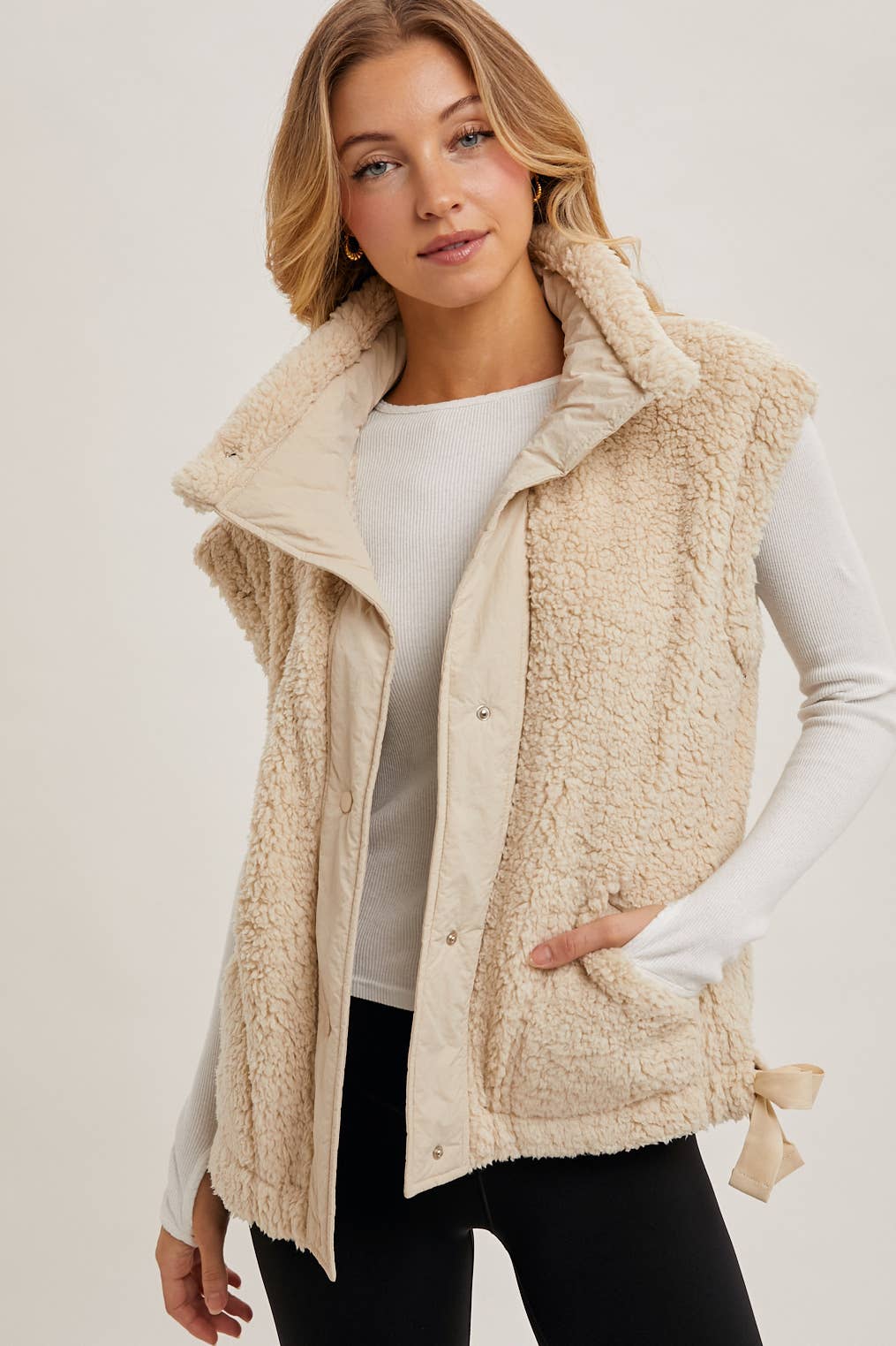 BUTTON DOWN FLEECE SHERPA VEST