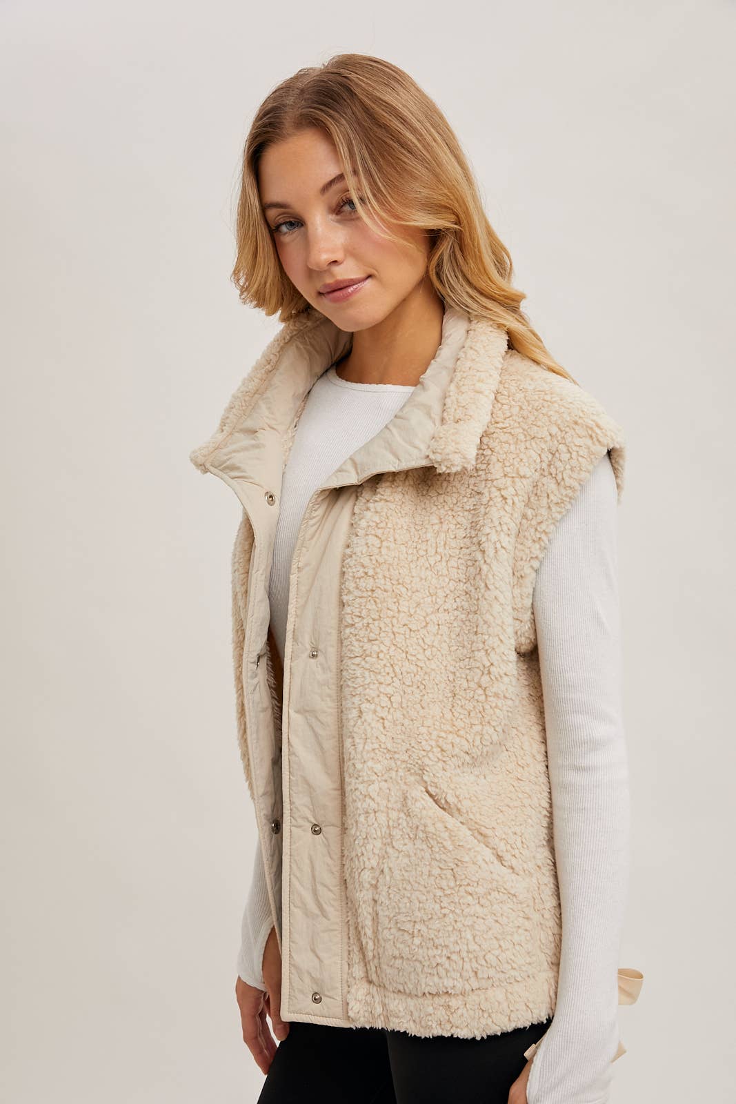 BUTTON DOWN FLEECE SHERPA VEST