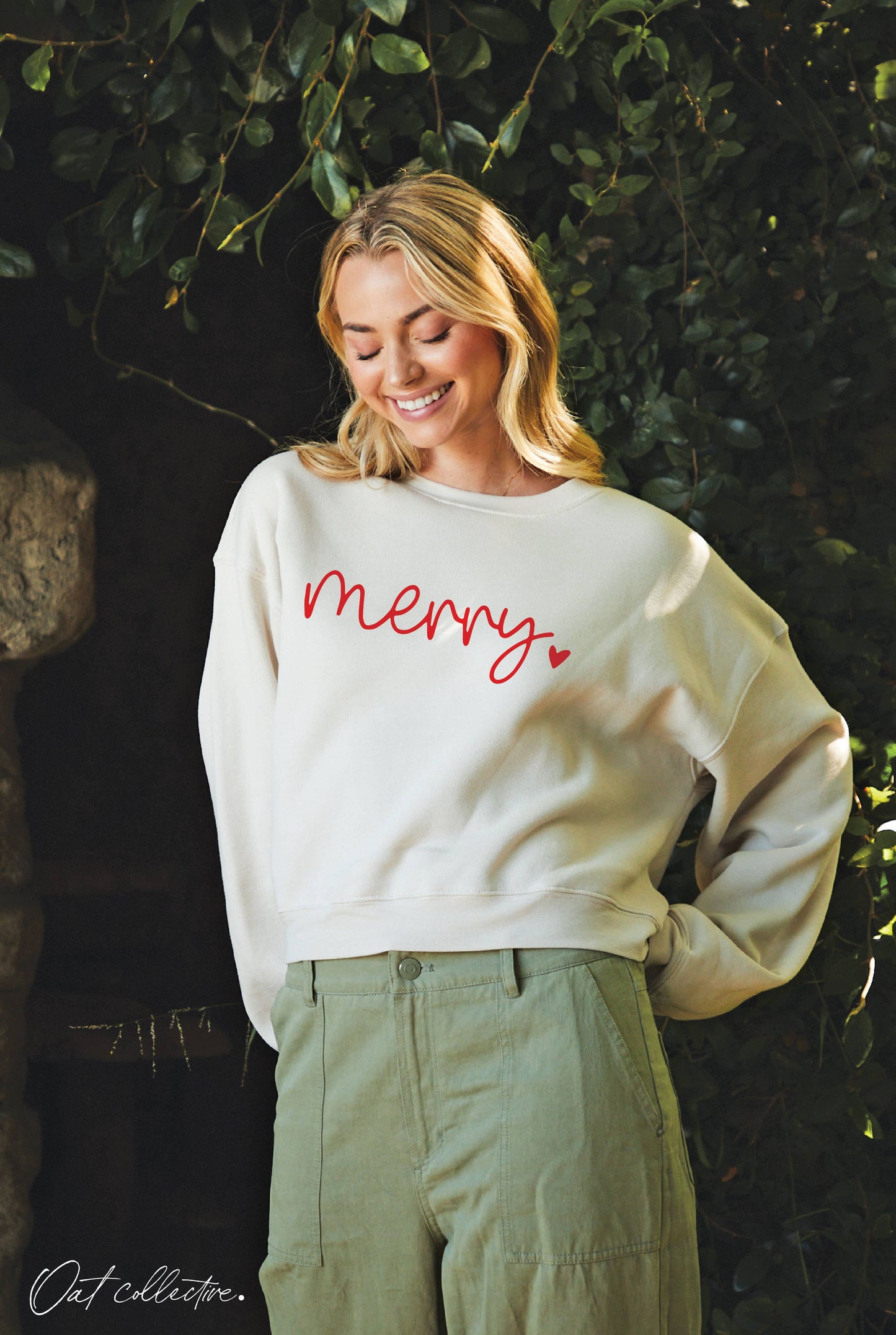 MERRY HEART  Mid Graphic Sweatshirt