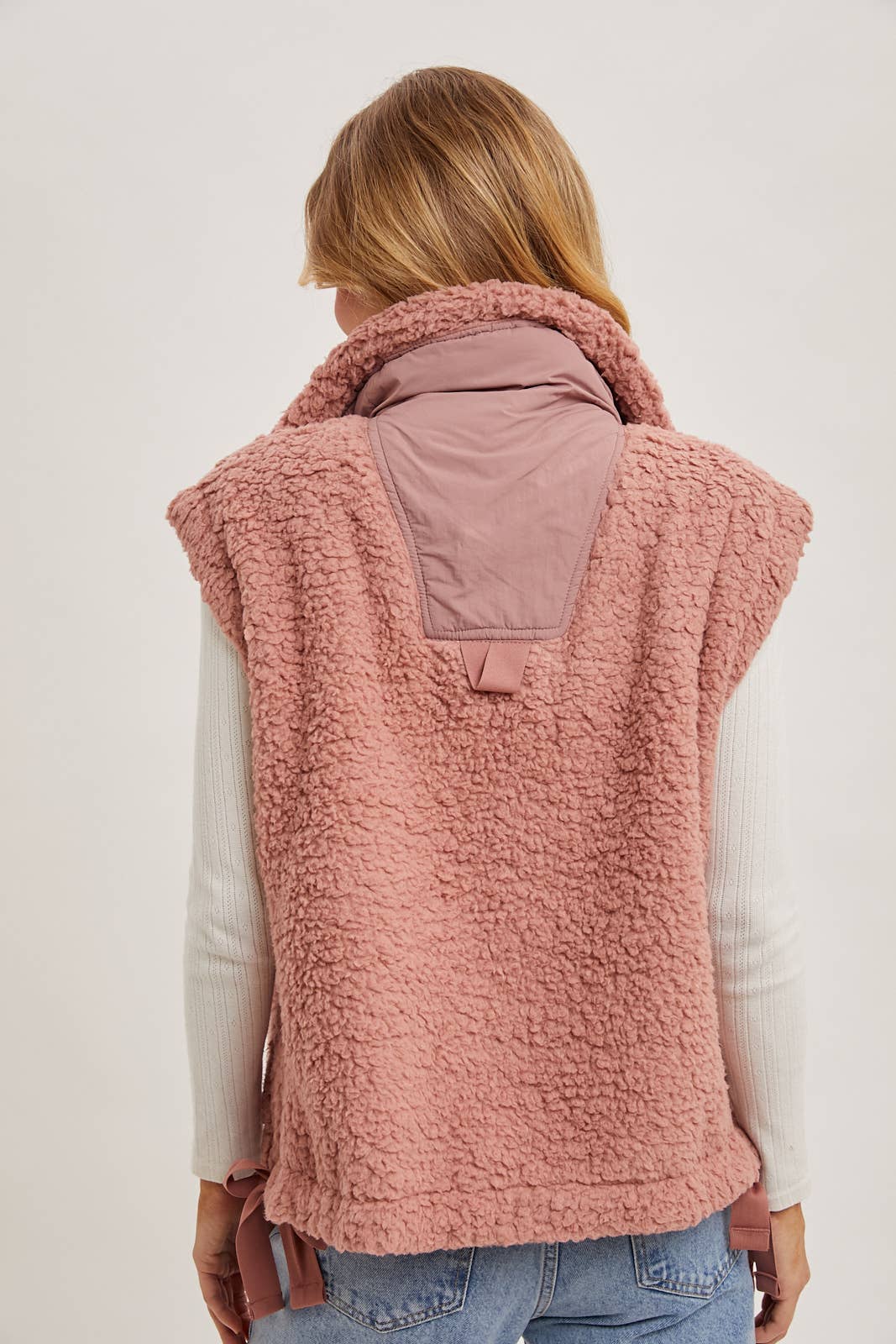 BUTTON DOWN MOCK NECK FLEECE SHERPA VEST: ROSE